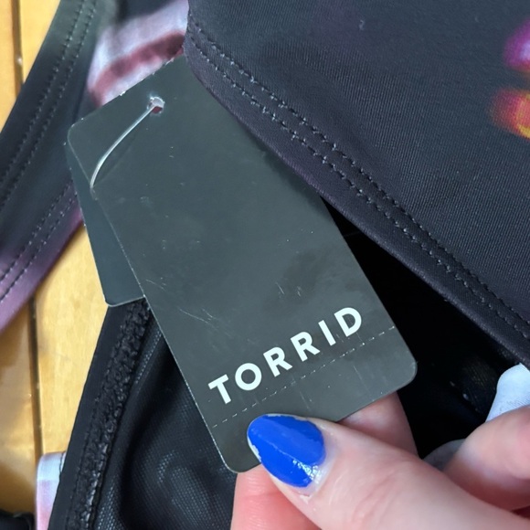 Torrid Wireless V-Neck Tankini Top Blue Rose Black Plus Size 1 (1X) New With Tag - Picture 5 of 6